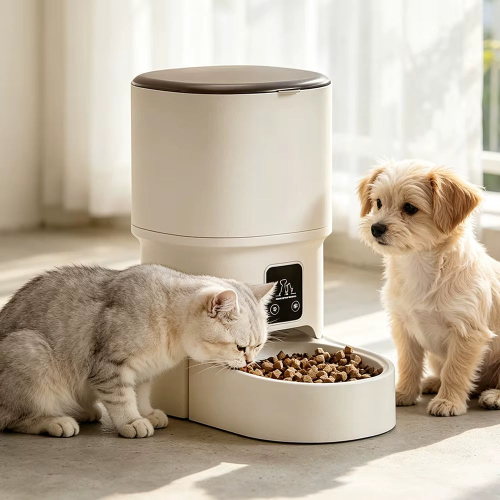 Revolutionary Smart Automatic Pet Feeder with WiFi Camera - Customizable & Eco-Friendly Food Dispenser